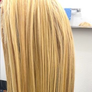 Frontal lace wig